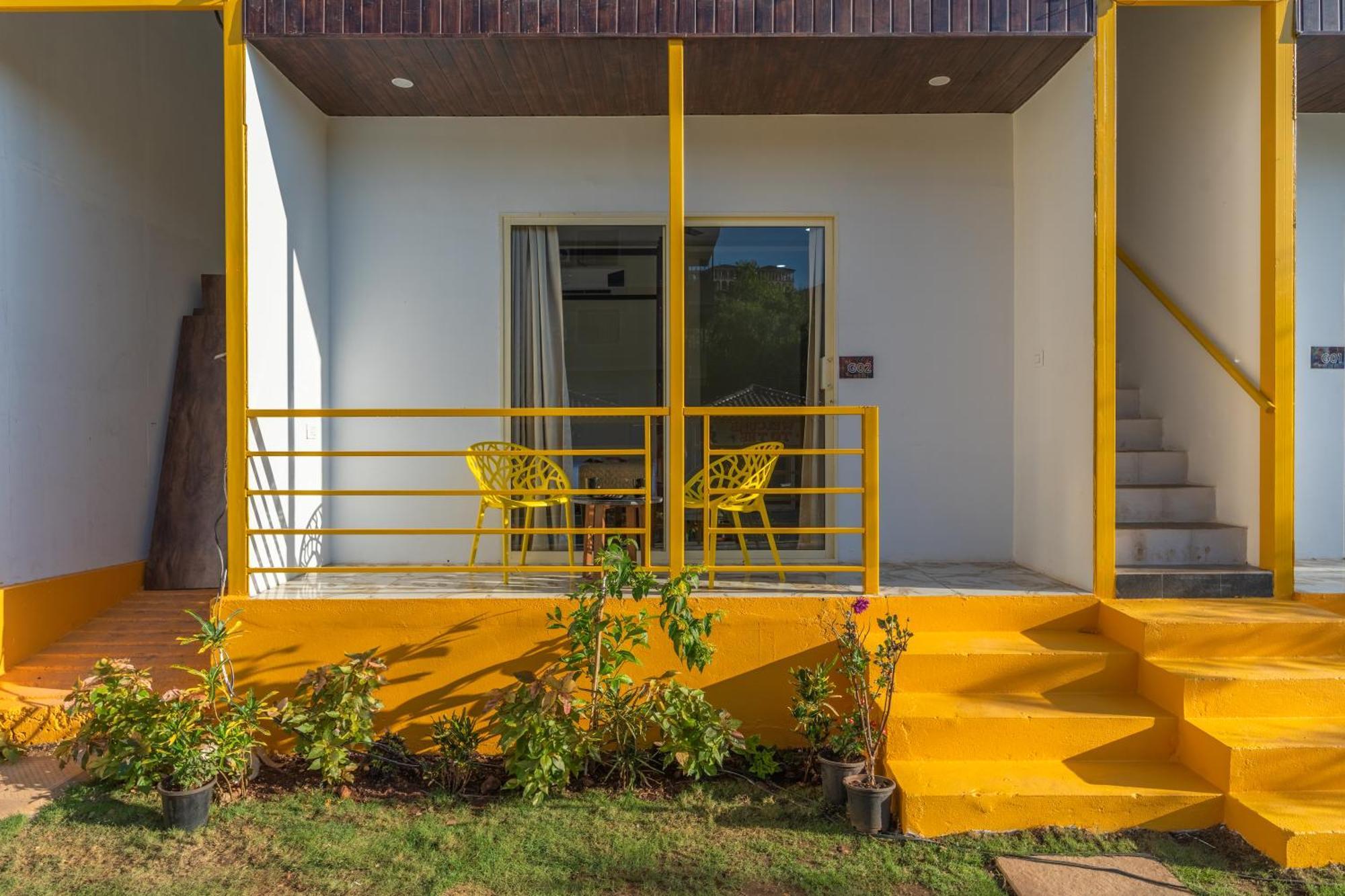 The Social Stays Goa, Morjim Formerly Artbuzz ภายนอก รูปภาพ