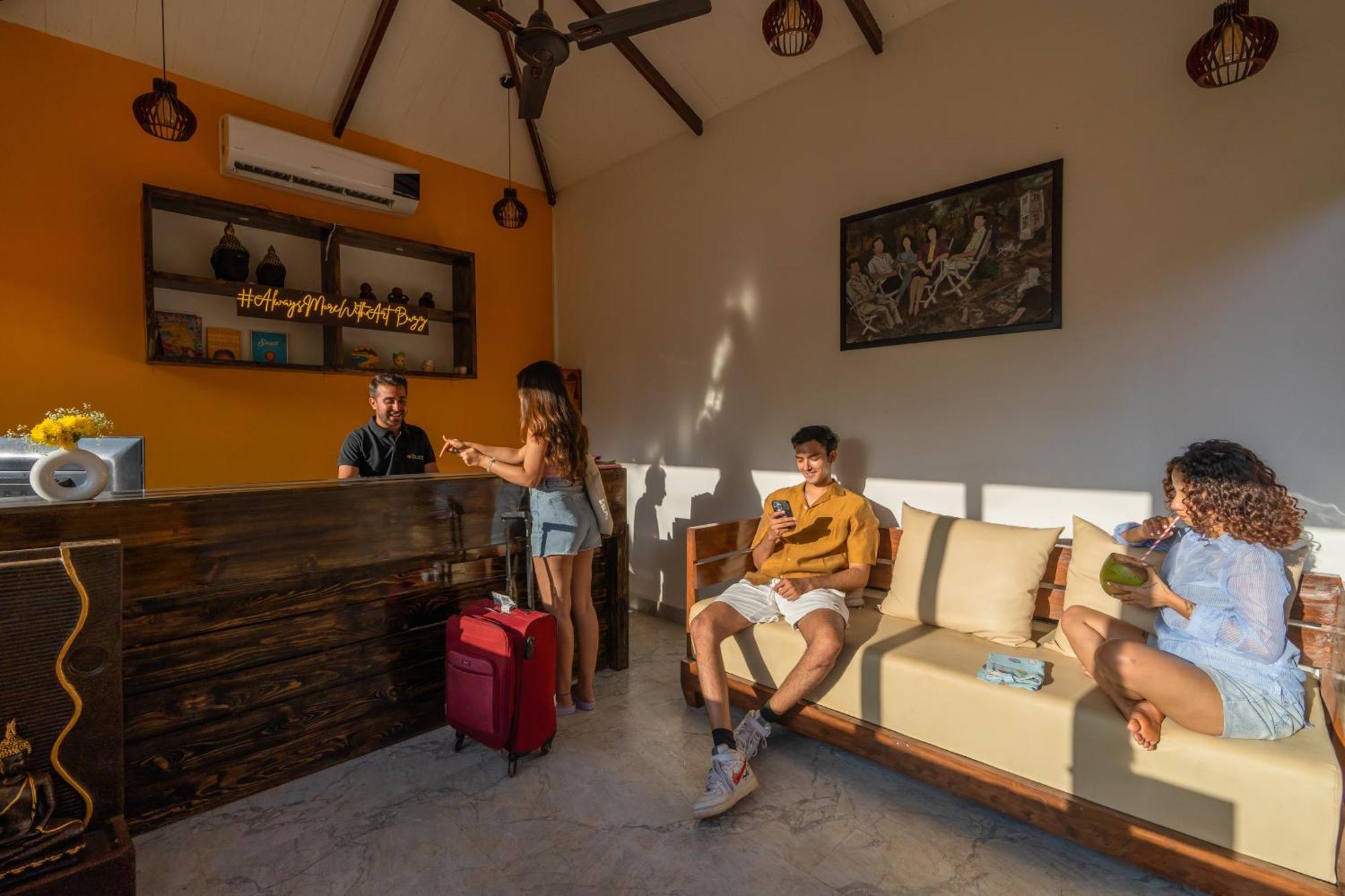 The Social Stays Goa, Morjim Formerly Artbuzz ภายนอก รูปภาพ