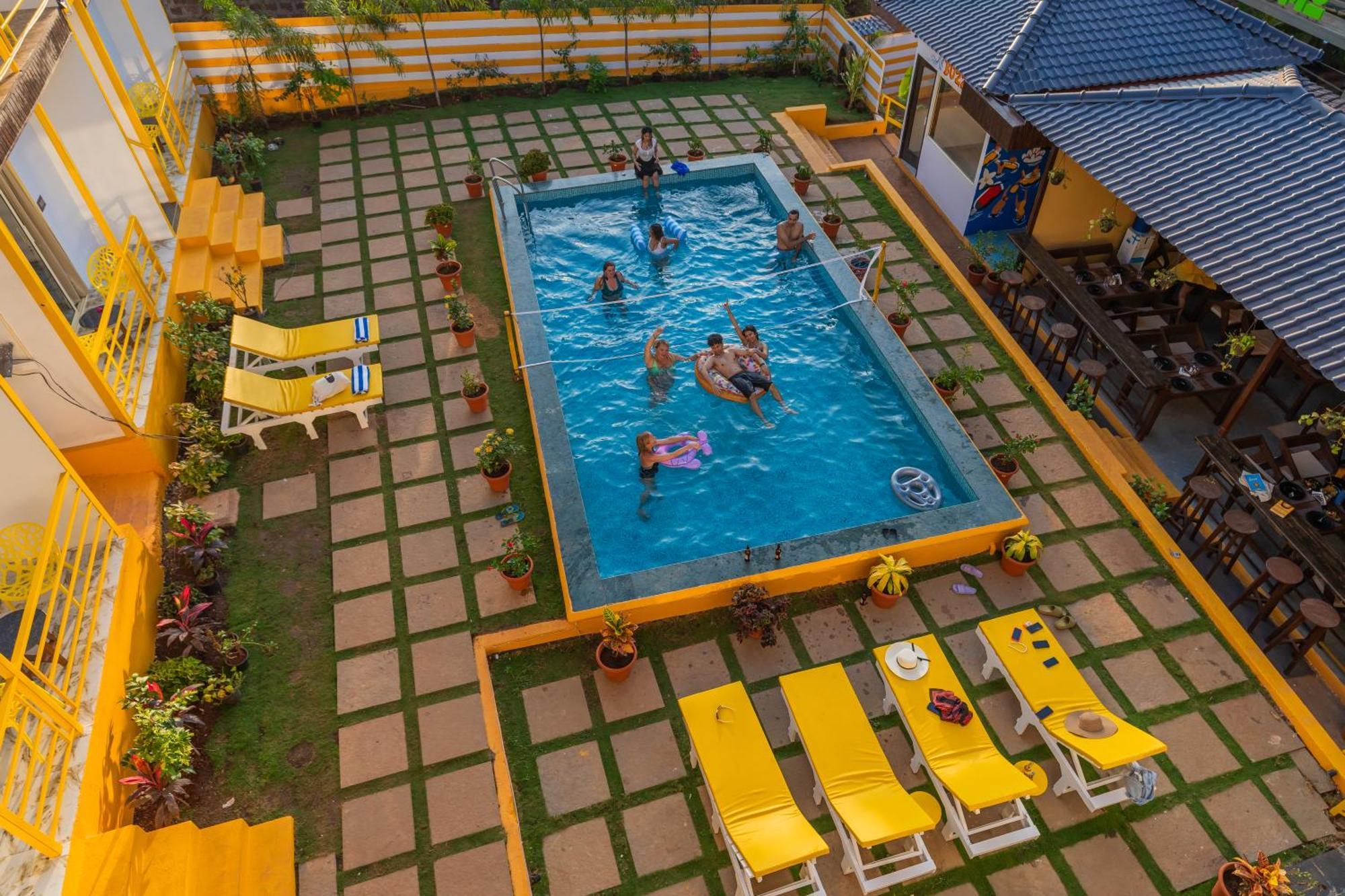 The Social Stays Goa, Morjim Formerly Artbuzz ภายนอก รูปภาพ