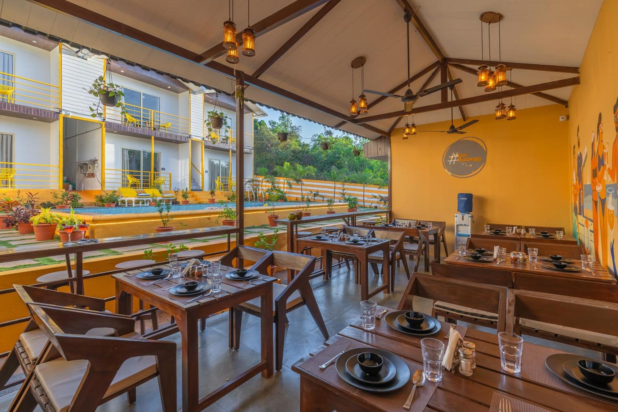 The Social Stays Goa, Morjim Formerly Artbuzz ภายนอก รูปภาพ